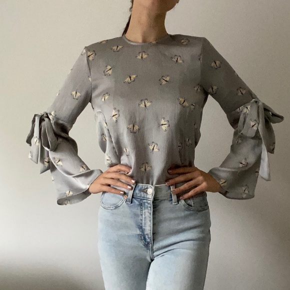 Moth/Butterfly Print Blouse with Ties - Picture 2 of 7